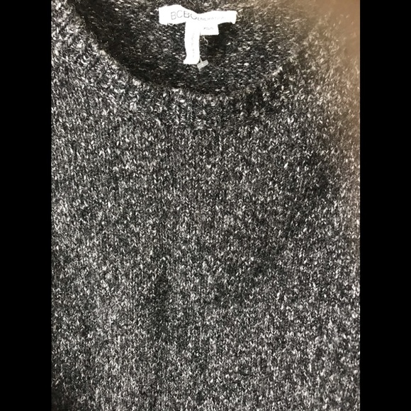 BCBG NWOT Tunic Sweater Dress Zippers Shoulders Knit Soft Minimalist Tunic Top - Picture 7 of 8